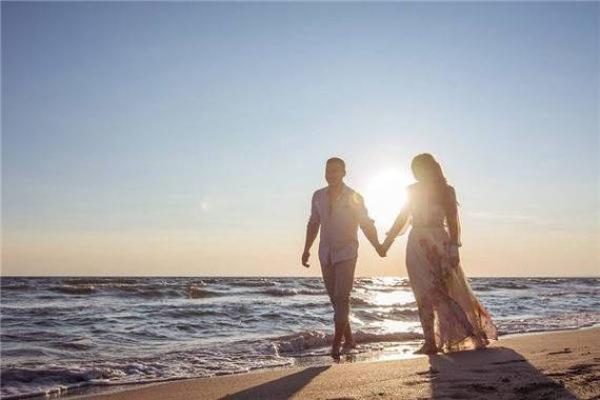 属虎男和属蛇女的缘分分析：两者的爱情能否长久