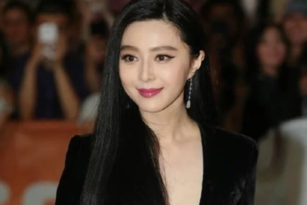 八字火旺的女人，性格鲜明却常面临哪些难题