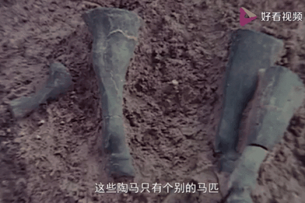 万年历五墓：揭秘千年古墓背后的神秘力量