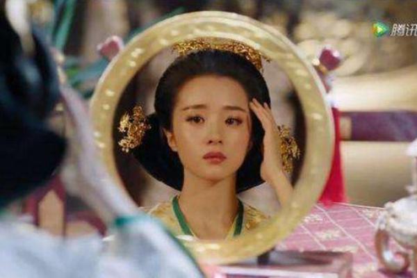 走进命运，发现你的皇后人生